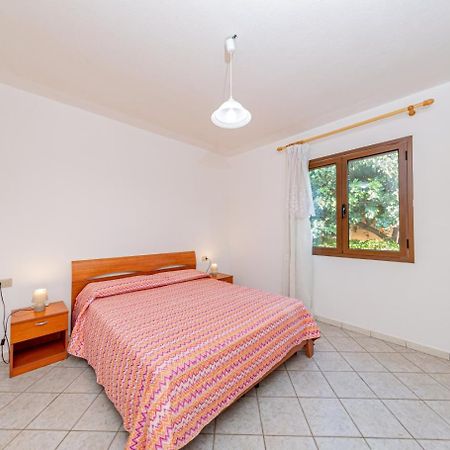 Appartamento Residenziale Trilocale 6 Posti Letto Via Sardegna San Teodoro San Teodoro  Exteriör bild