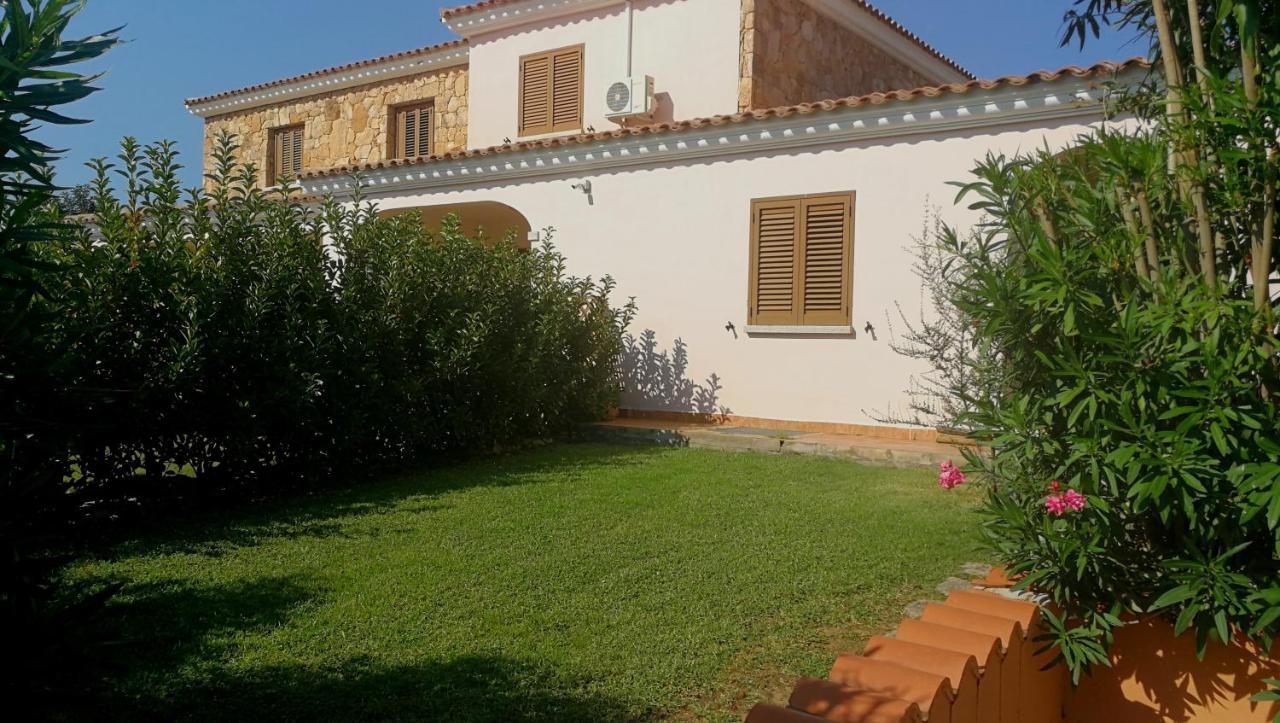 Appartamento Residenziale Trilocale 6 Posti Letto Via Sardegna San Teodoro San Teodoro  Exteriör bild