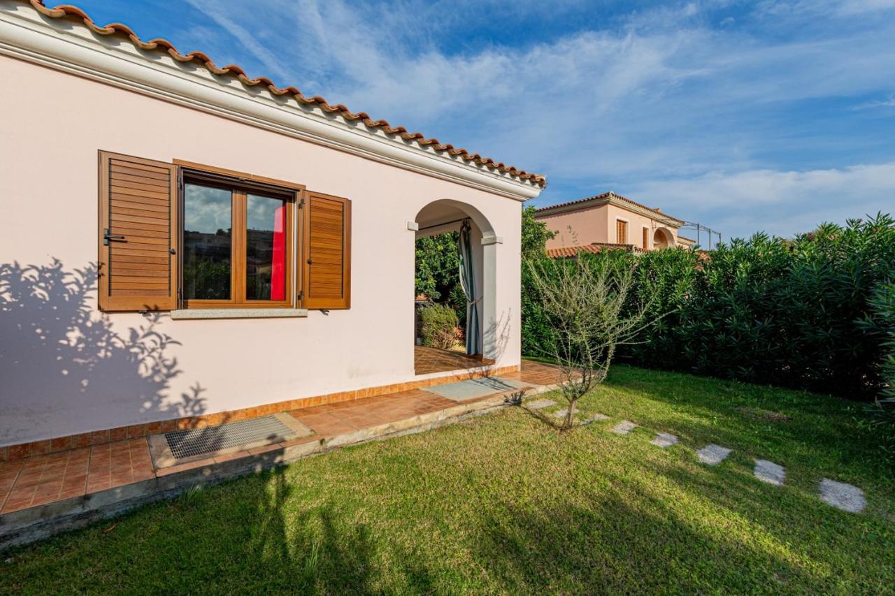 Appartamento Residenziale Trilocale 6 Posti Letto Via Sardegna San Teodoro San Teodoro  Exteriör bild