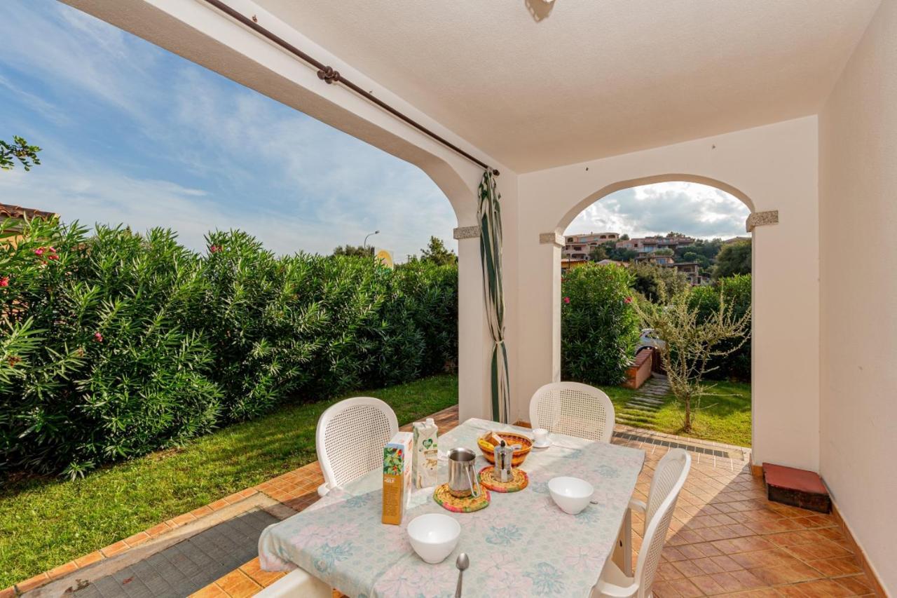 Appartamento Residenziale Trilocale 6 Posti Letto Via Sardegna San Teodoro San Teodoro  Exteriör bild