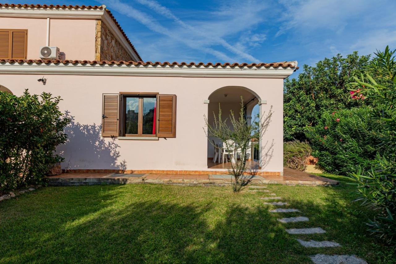 Appartamento Residenziale Trilocale 6 Posti Letto Via Sardegna San Teodoro San Teodoro  Exteriör bild